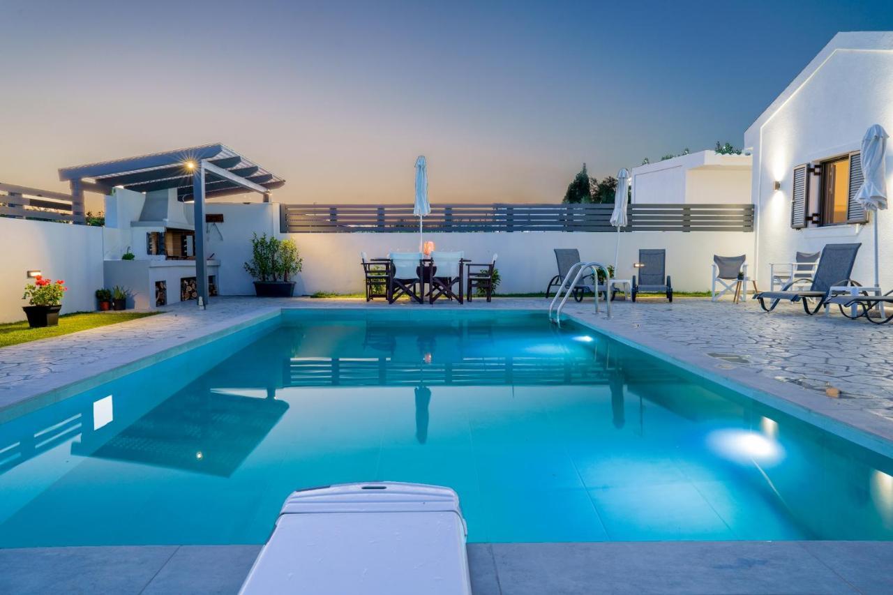 Bluewind Villa Sarakinádhon Exterior photo