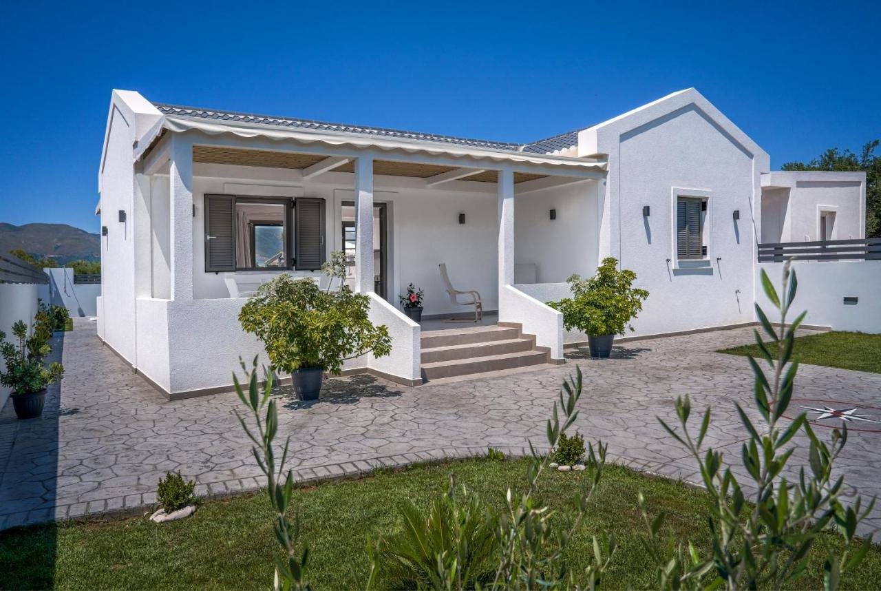 Bluewind Villa Sarakinádhon Exterior photo