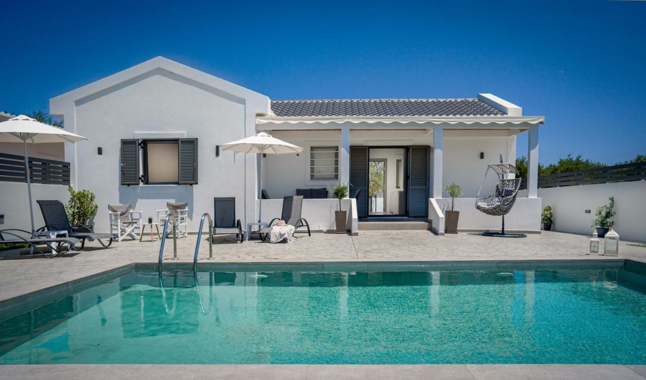 Bluewind Villa Sarakinádhon Exterior photo